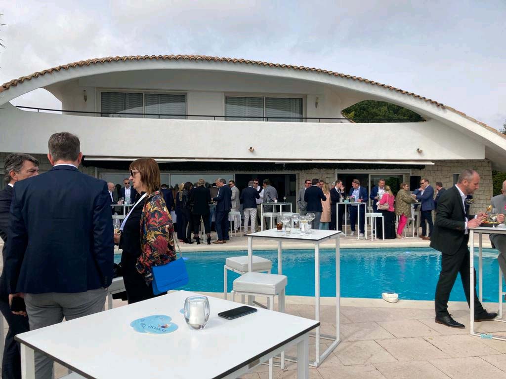 ABHR op dé bouw- en vastgoedbeurs in Cannes 1